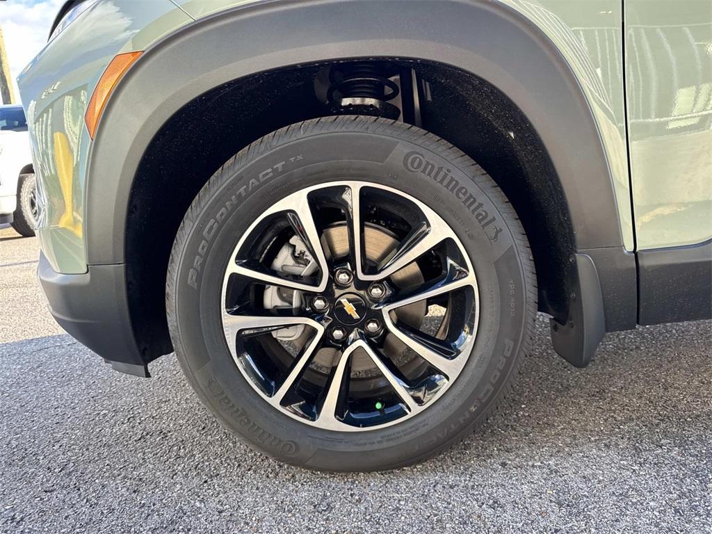 new 2026 Chevrolet TrailBlazer car, priced at $27,540