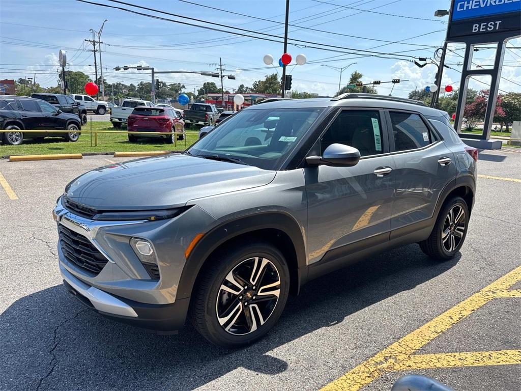 new 2026 Chevrolet TrailBlazer car, priced at $24,115