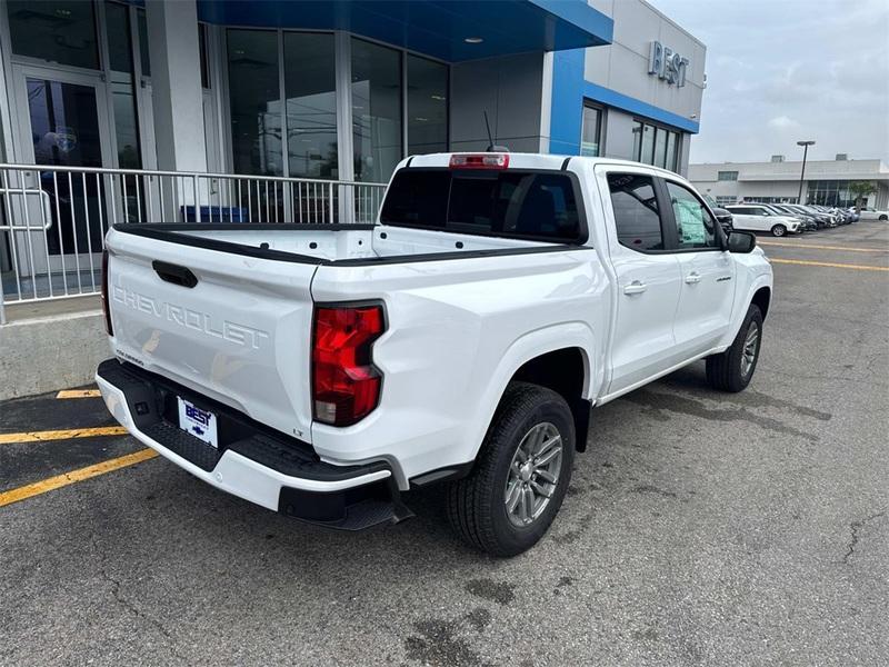 new 2024 Chevrolet Colorado car, priced at $31,570