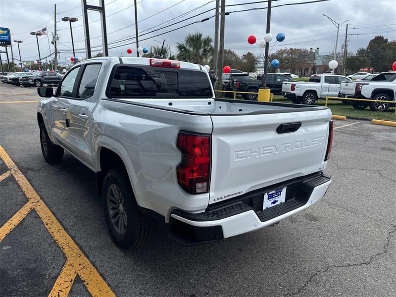 new 2024 Chevrolet Colorado car, priced at $31,570