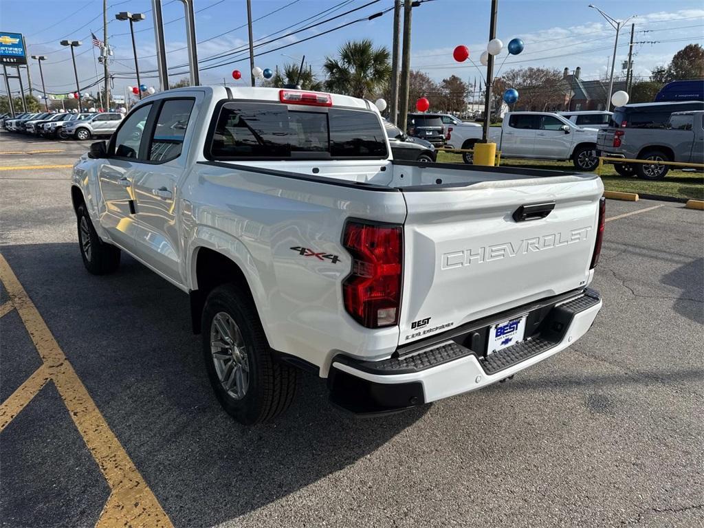 new 2024 Chevrolet Colorado car, priced at $35,330