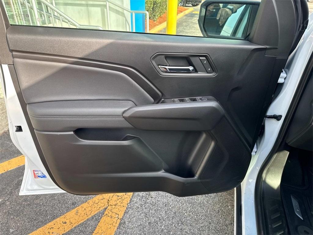new 2024 Chevrolet Colorado car, priced at $35,330