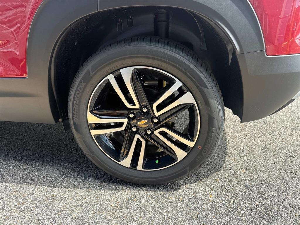 new 2026 Chevrolet TrailBlazer car, priced at $27,615