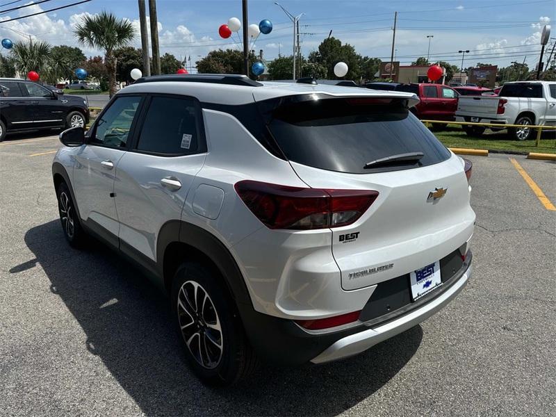 new 2024 Chevrolet TrailBlazer car, priced at $25,020