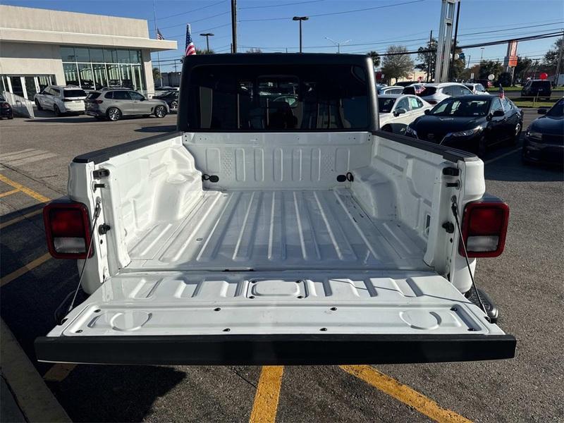 used 2023 Jeep Gladiator car, priced at $33,445