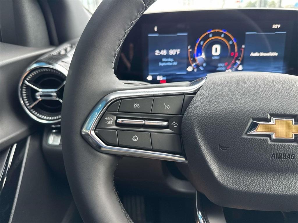 new 2026 Chevrolet Equinox car, priced at $27,585