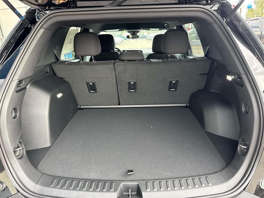 new 2026 Chevrolet Equinox car, priced at $27,585