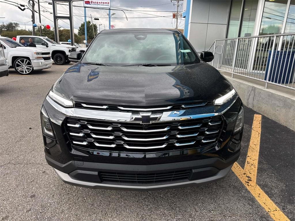 new 2026 Chevrolet Equinox car, priced at $27,585