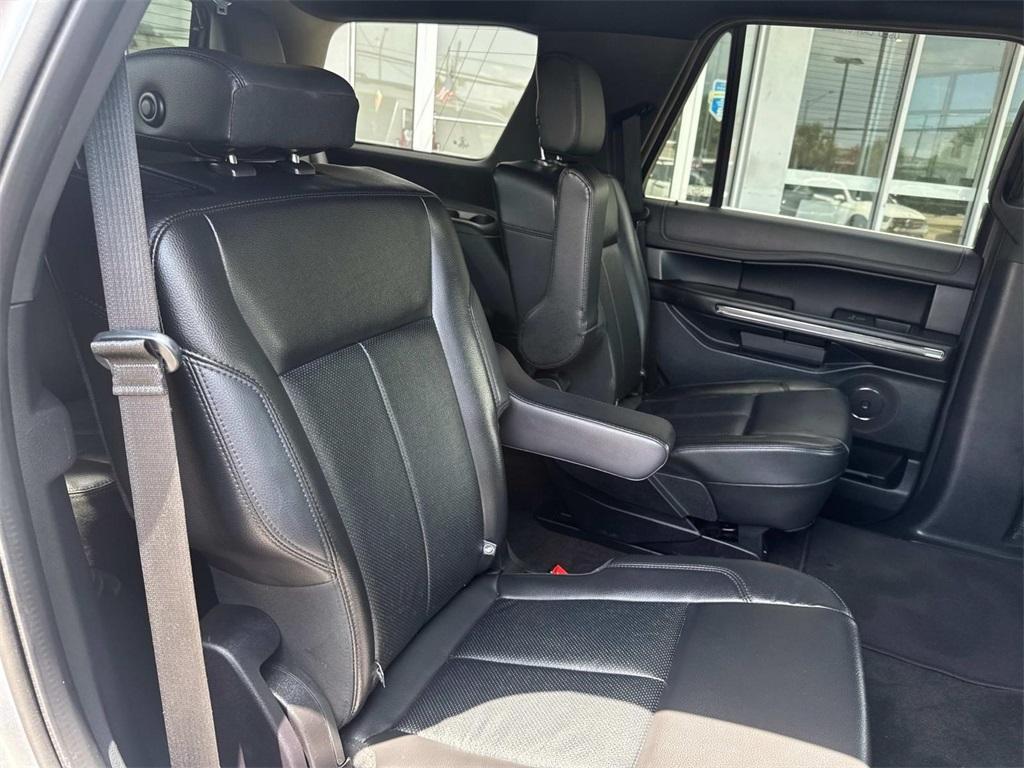 used 2020 Ford Expedition car, priced at $31,995