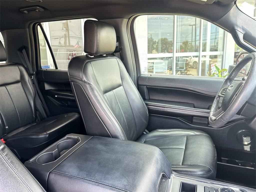 used 2020 Ford Expedition car, priced at $31,995