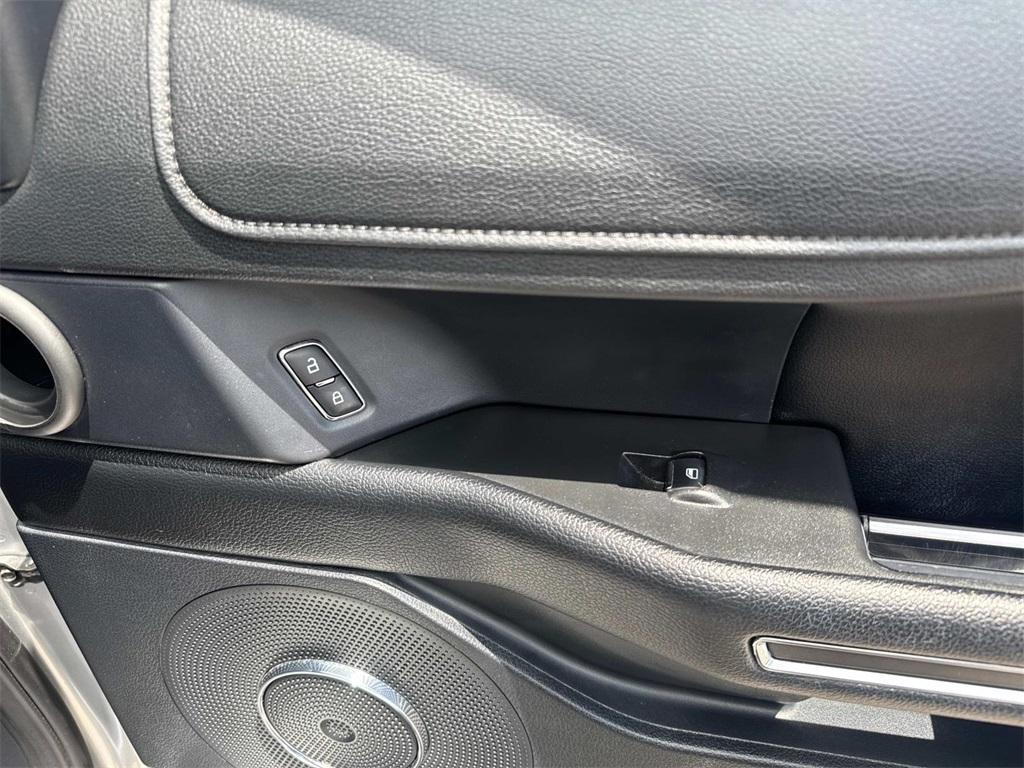 used 2020 Ford Expedition car, priced at $31,995