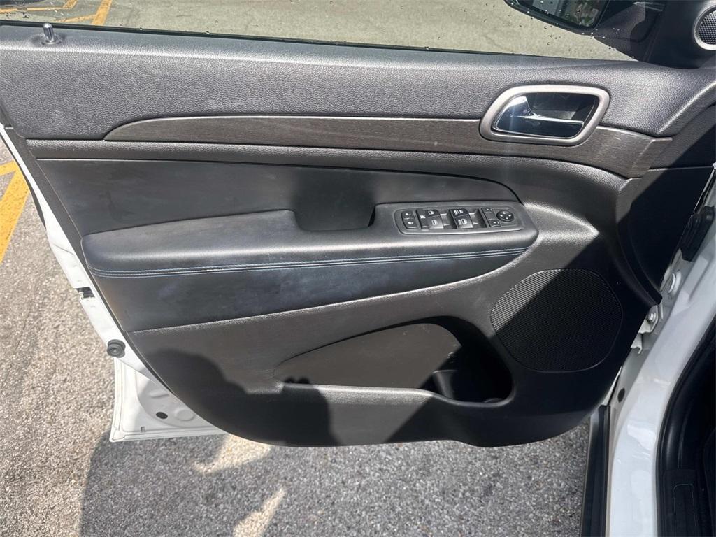 used 2018 Jeep Grand Cherokee car, priced at $21,995