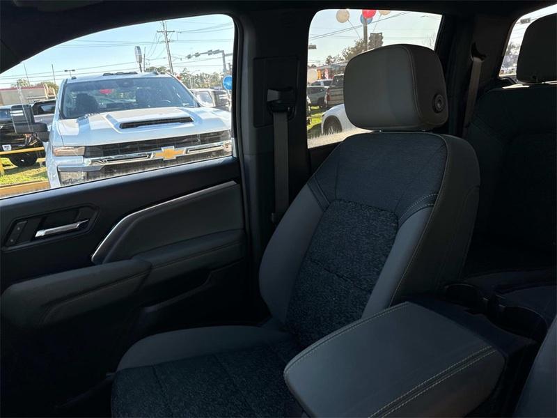 new 2024 Chevrolet Colorado car, priced at $54,305