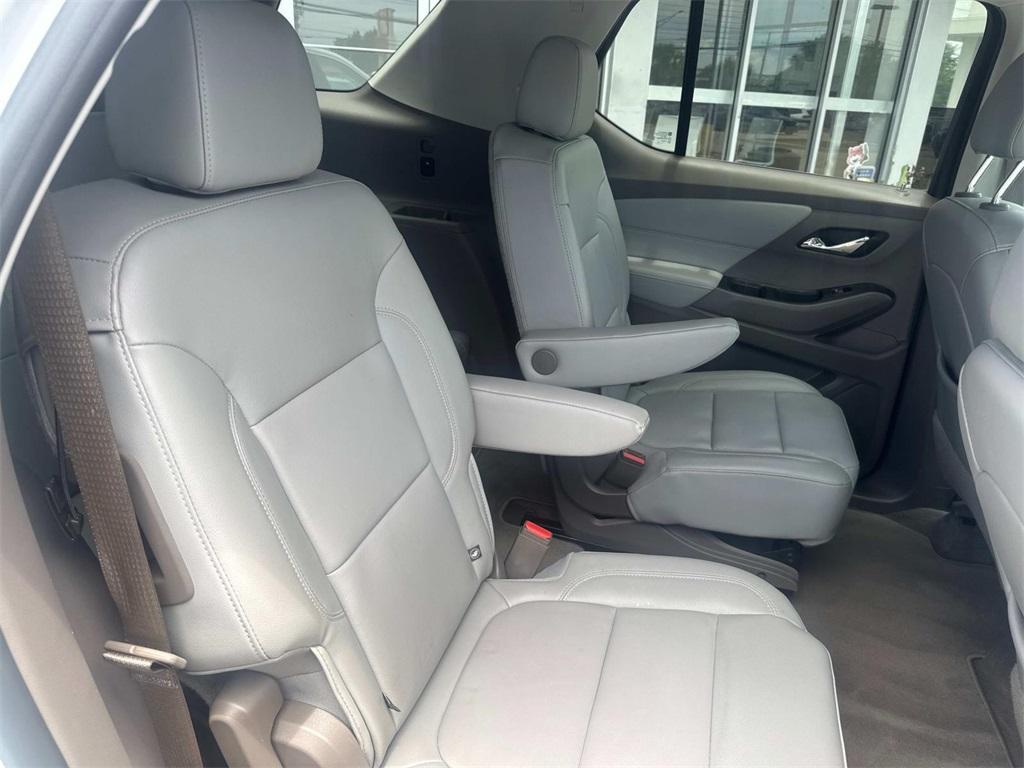 used 2020 Chevrolet Traverse car, priced at $25,495