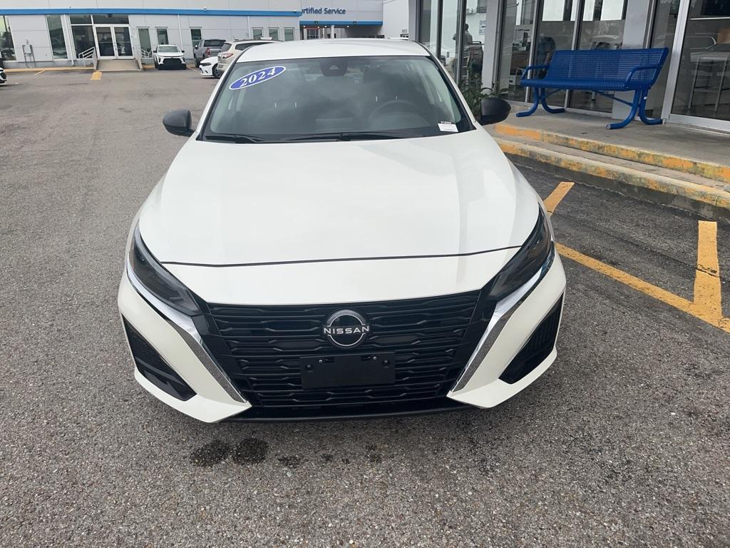 used 2024 Nissan Altima car, priced at $22,995