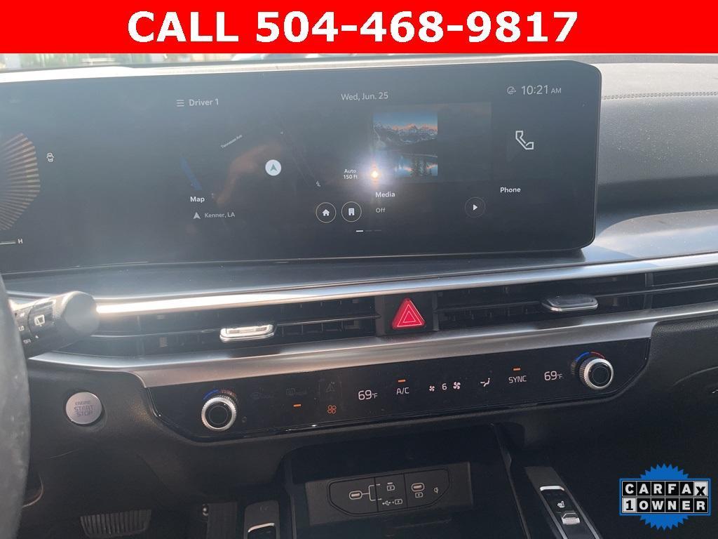 used 2024 Kia Sorento car, priced at $31,995