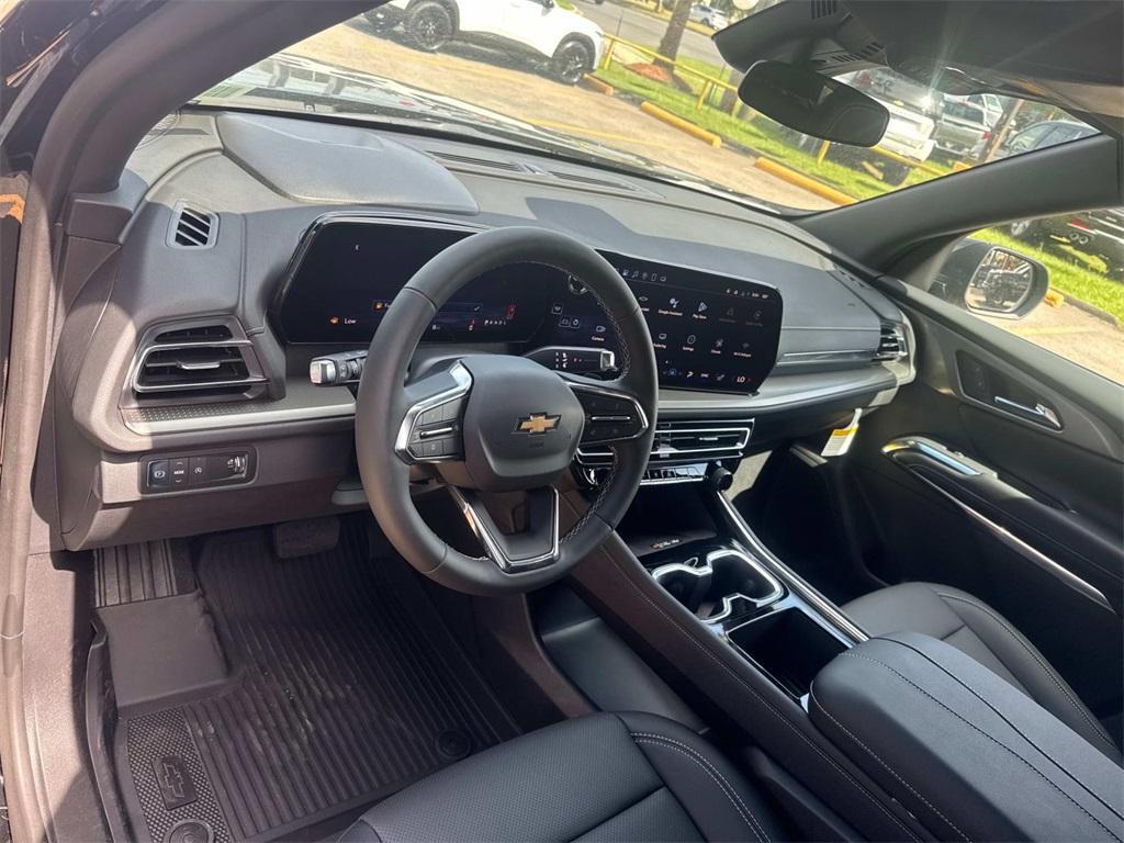 new 2025 Chevrolet Traverse car, priced at $44,060