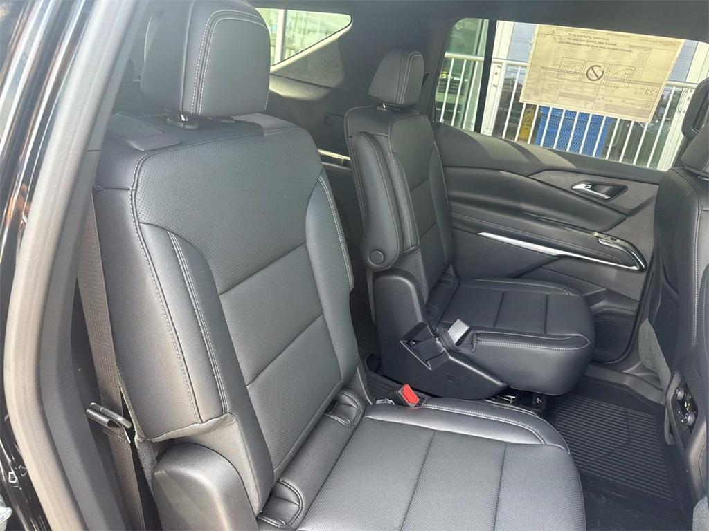 new 2025 Chevrolet Traverse car, priced at $44,060