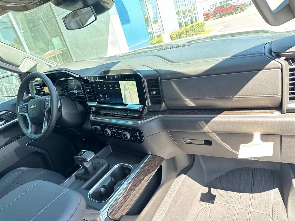 new 2025 Chevrolet Silverado 1500 car, priced at $47,715