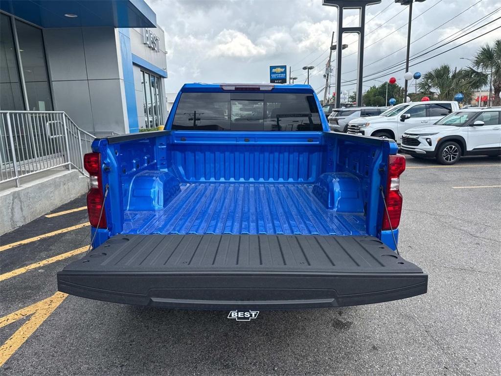 new 2025 Chevrolet Silverado 1500 car, priced at $46,290