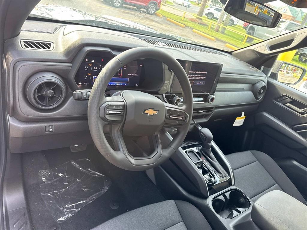 new 2025 Chevrolet Colorado car, priced at $31,205