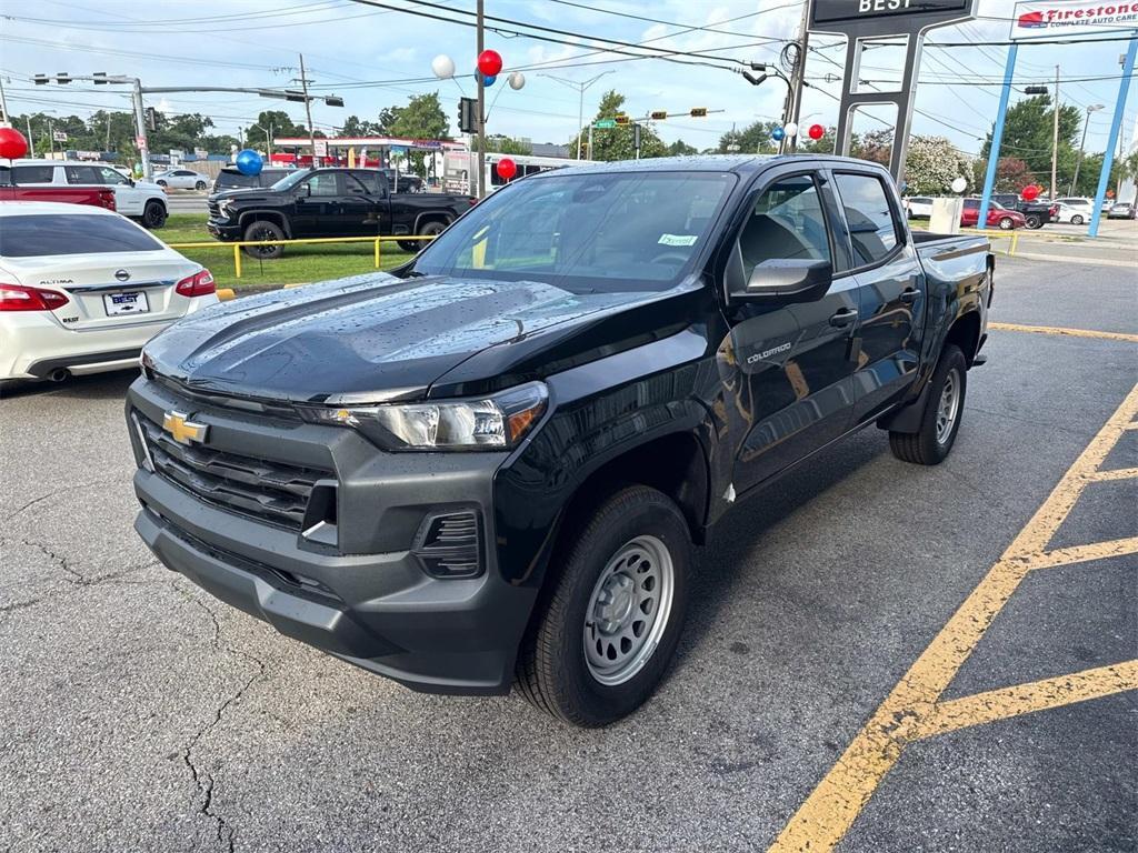 new 2025 Chevrolet Colorado car, priced at $31,205
