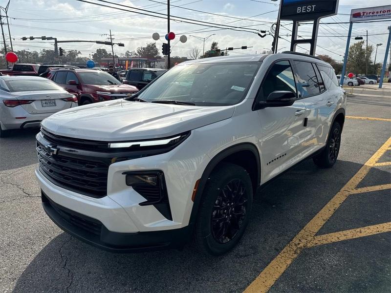 new 2025 Chevrolet Traverse car, priced at $45,625