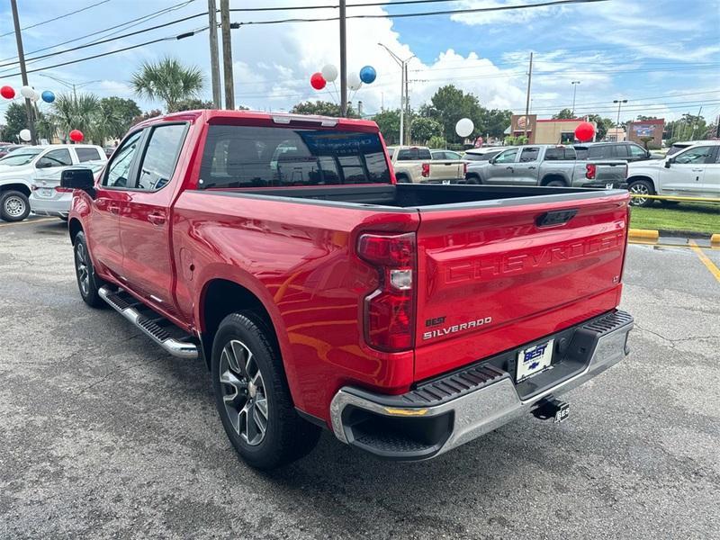 new 2024 Chevrolet Silverado 1500 car, priced at $44,611