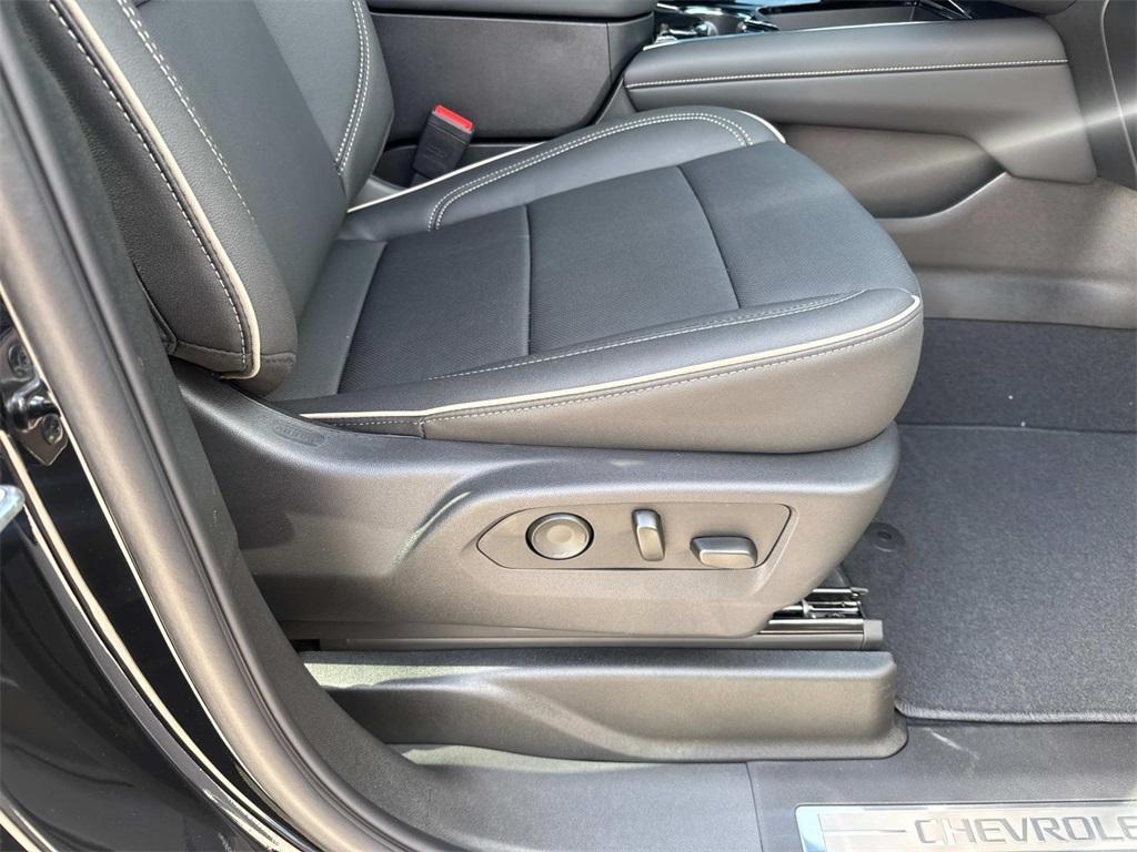 new 2025 Chevrolet Tahoe car, priced at $79,655