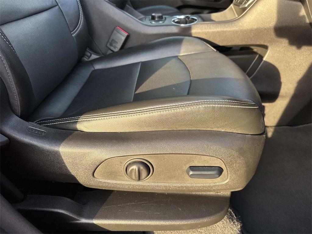 used 2024 GMC Terrain car, priced at $24,195