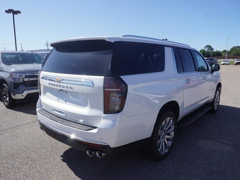 new 2024 Chevrolet Suburban car, priced at $73,410