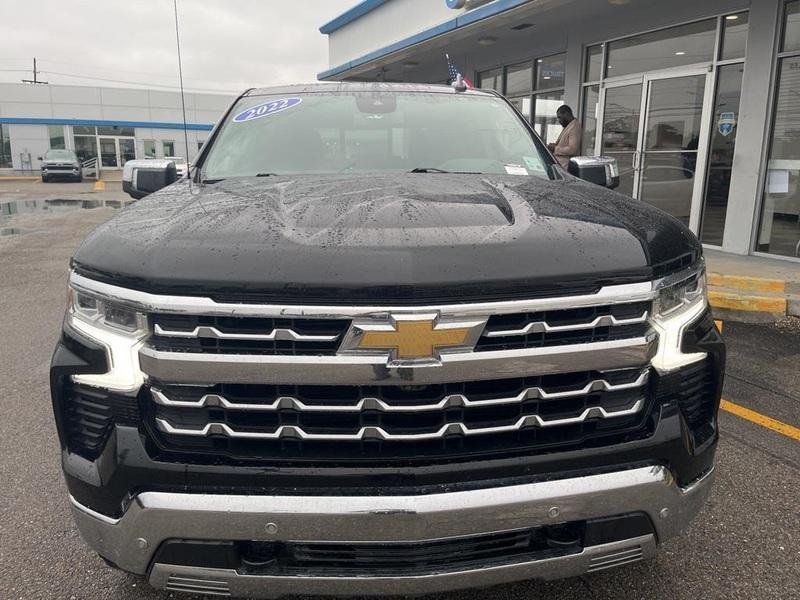 used 2022 Chevrolet Silverado 1500 car, priced at $45,875