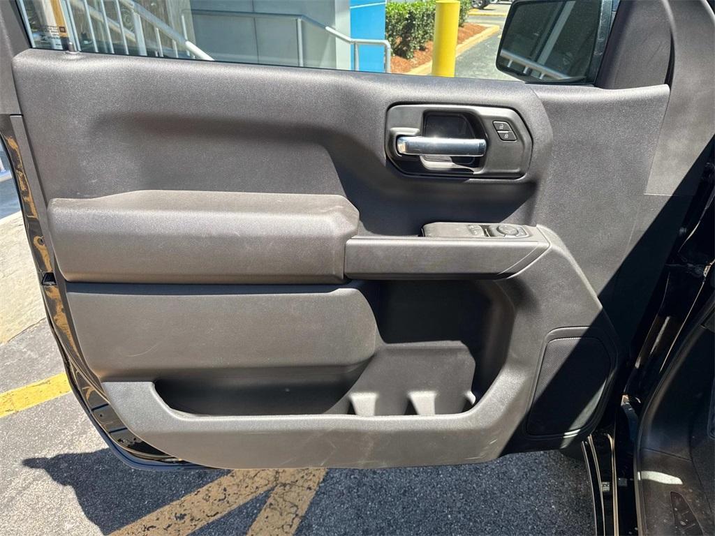new 2025 Chevrolet Silverado 1500 car, priced at $32,505