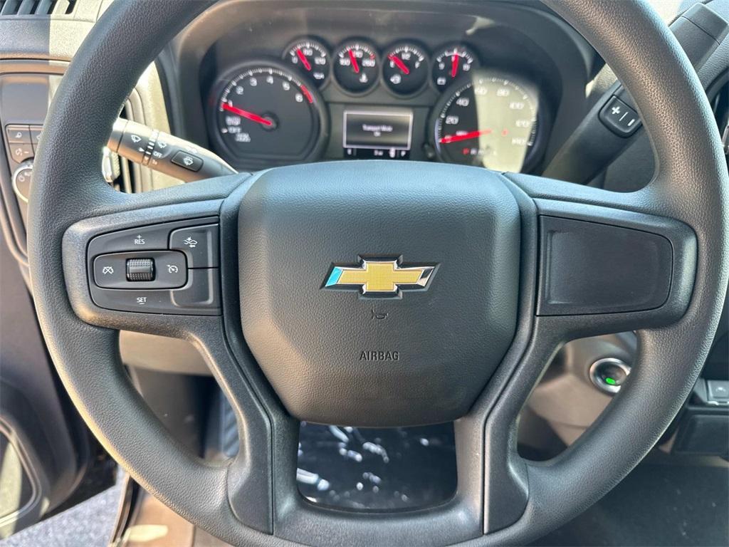 new 2025 Chevrolet Silverado 1500 car, priced at $32,505