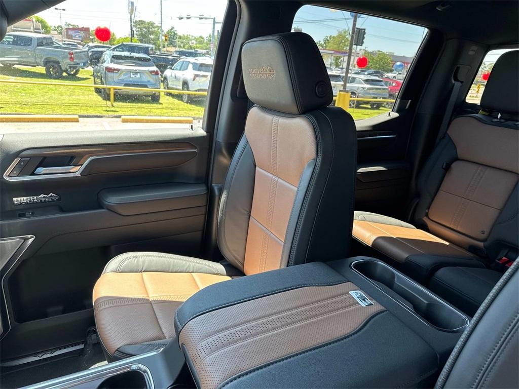 new 2025 Chevrolet Silverado 1500 car, priced at $68,440