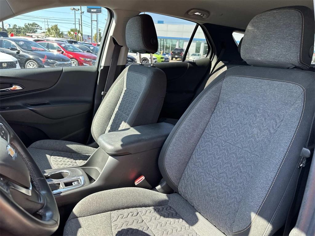 used 2024 Chevrolet Equinox car, priced at $21,841