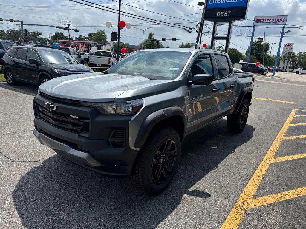 new 2025 Chevrolet Colorado car, priced at $40,220