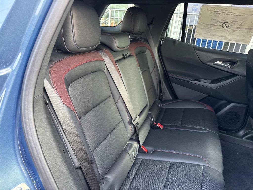 new 2026 Chevrolet Equinox car, priced at $32,720