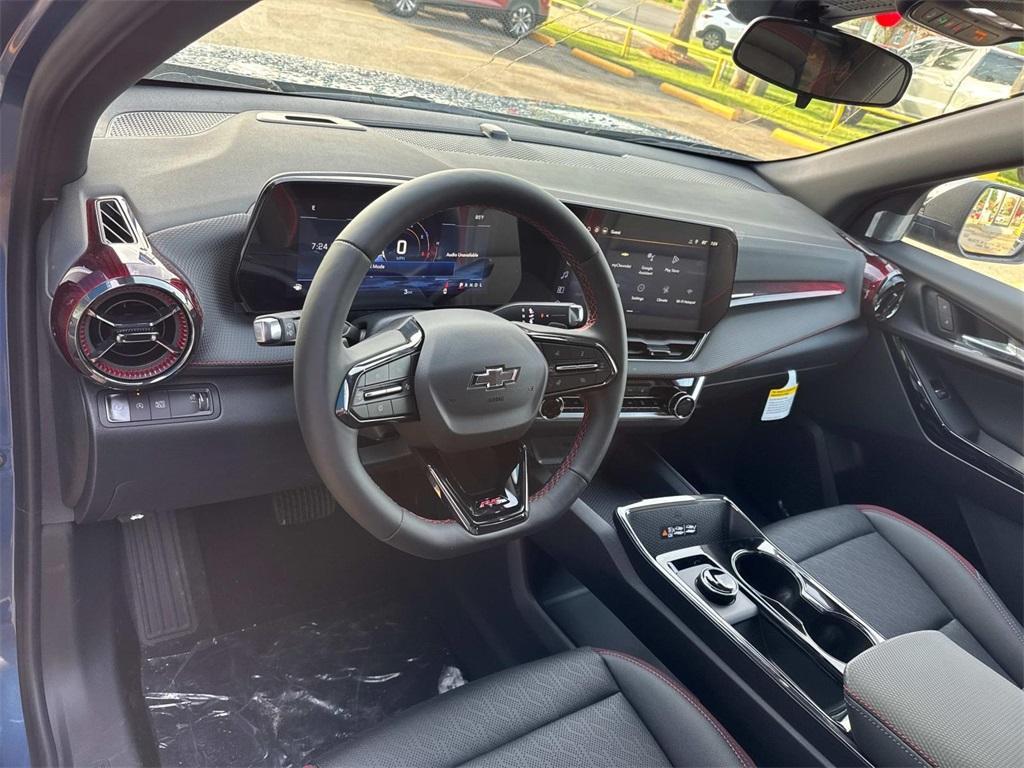 new 2026 Chevrolet Equinox car, priced at $32,720