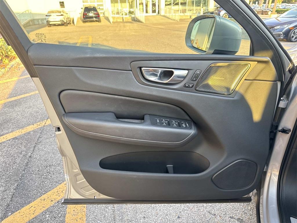 used 2023 Volvo XC60 car, priced at $30,595