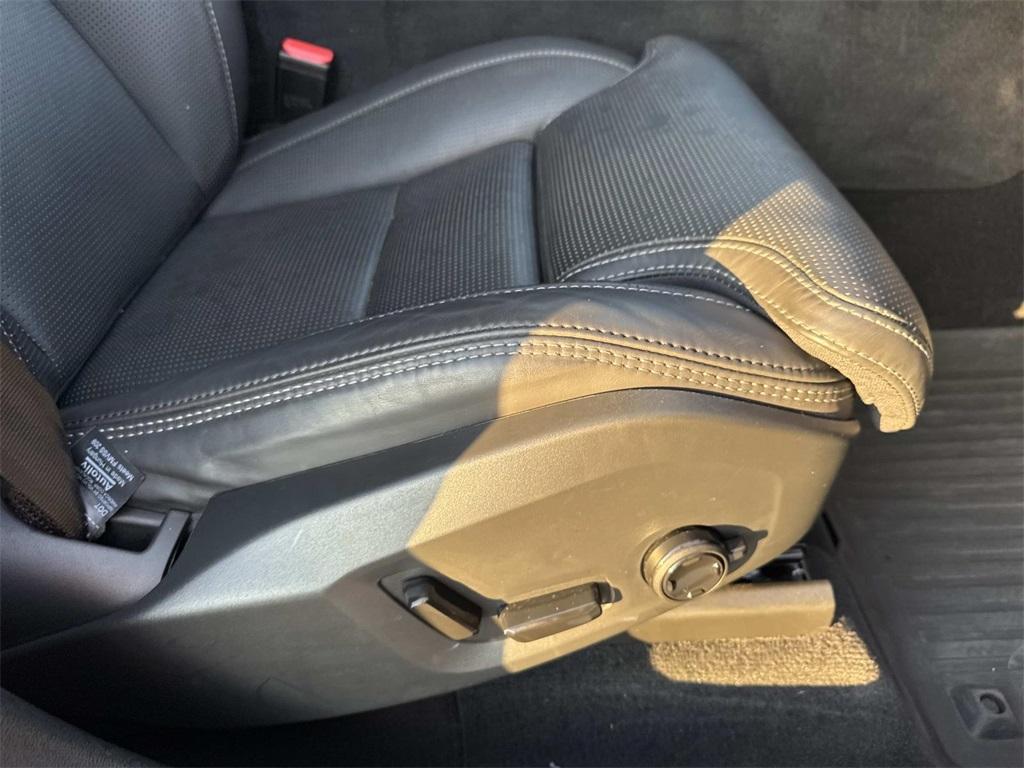 used 2023 Volvo XC60 car, priced at $30,595