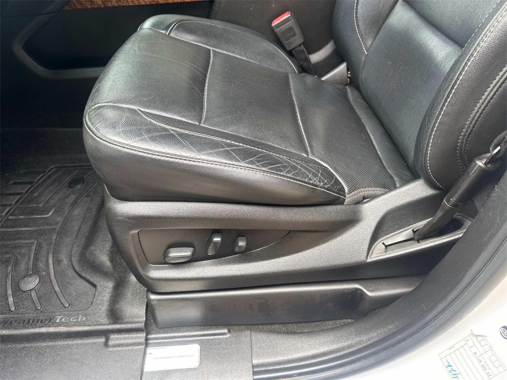 used 2018 Chevrolet Tahoe car, priced at $27,995