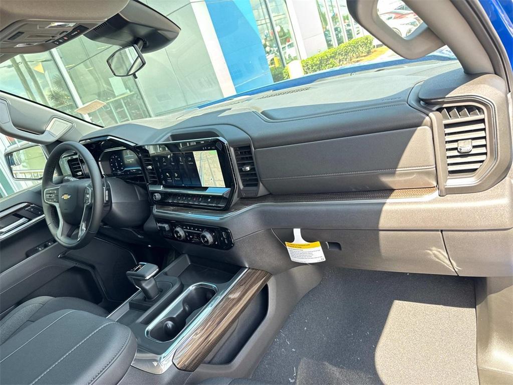 new 2025 Chevrolet Silverado 1500 car, priced at $49,515