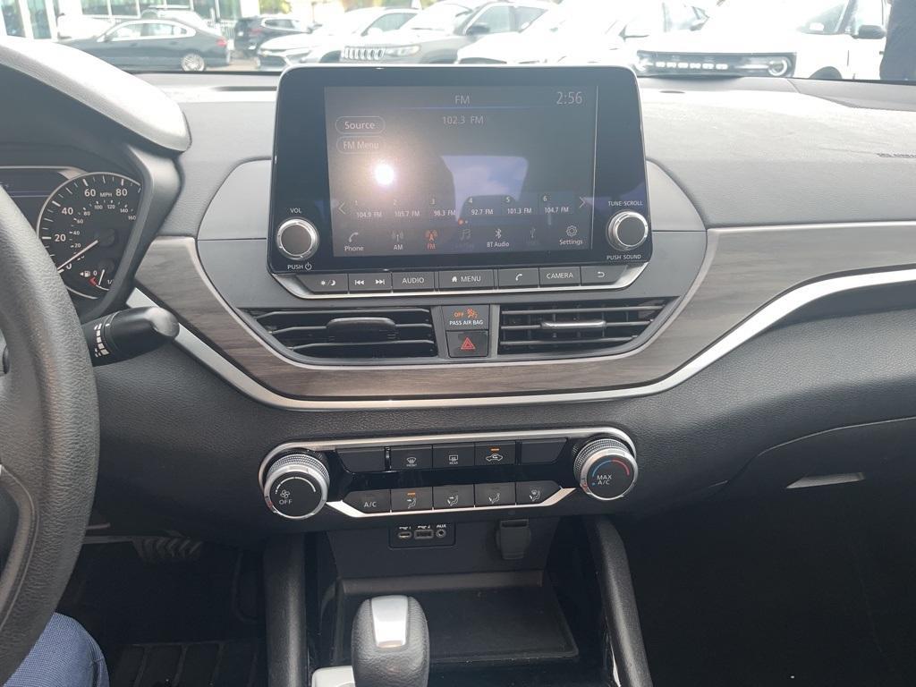 used 2024 Nissan Altima car, priced at $19,995