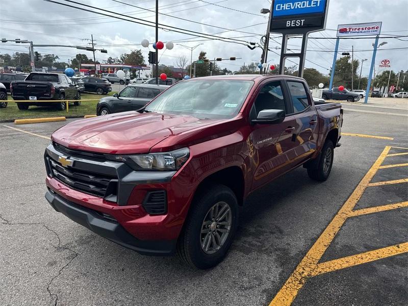 new 2024 Chevrolet Colorado car, priced at $31,575