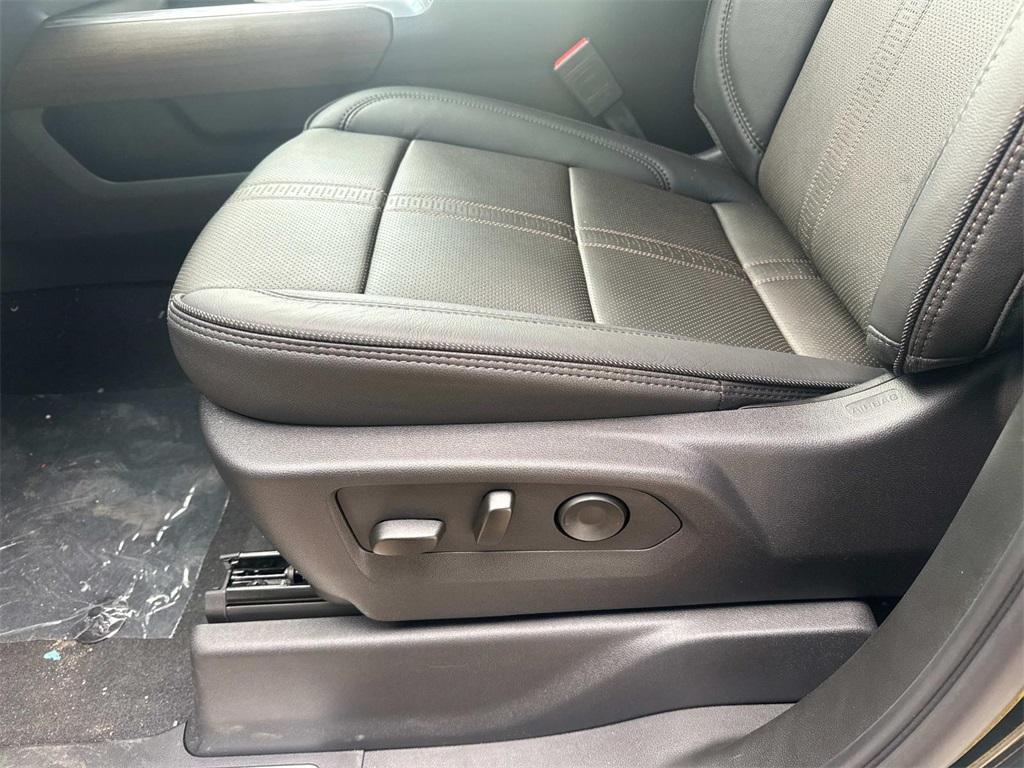 new 2025 Chevrolet Silverado 2500 car, priced at $87,605