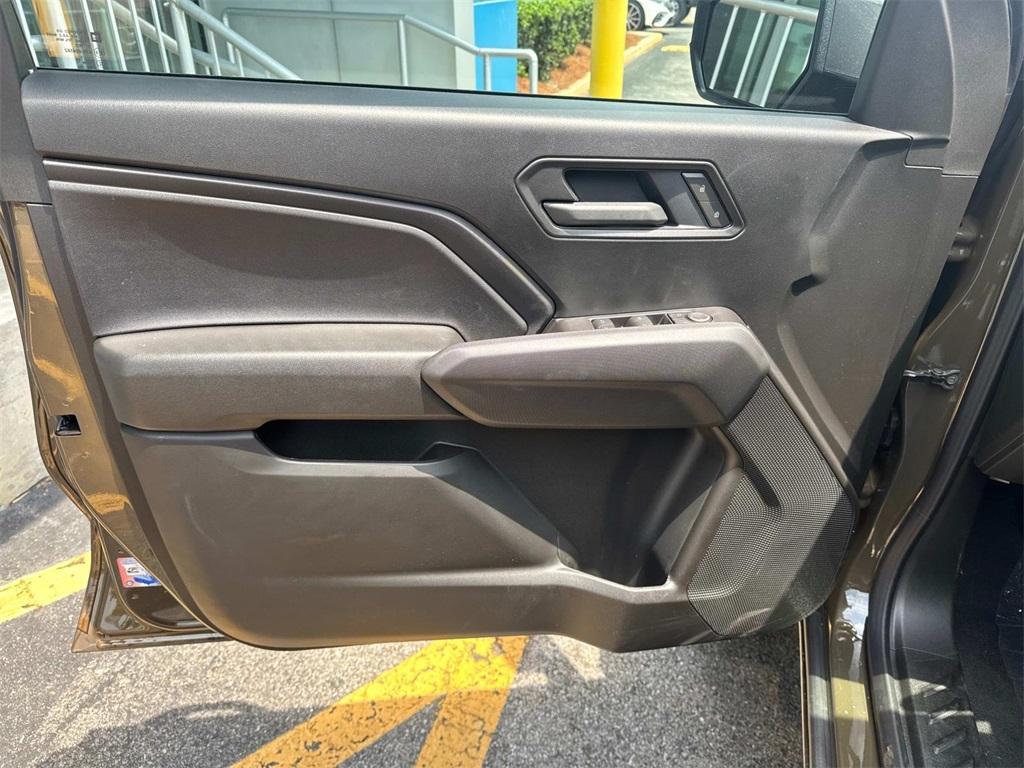 new 2025 Chevrolet Colorado car, priced at $39,795