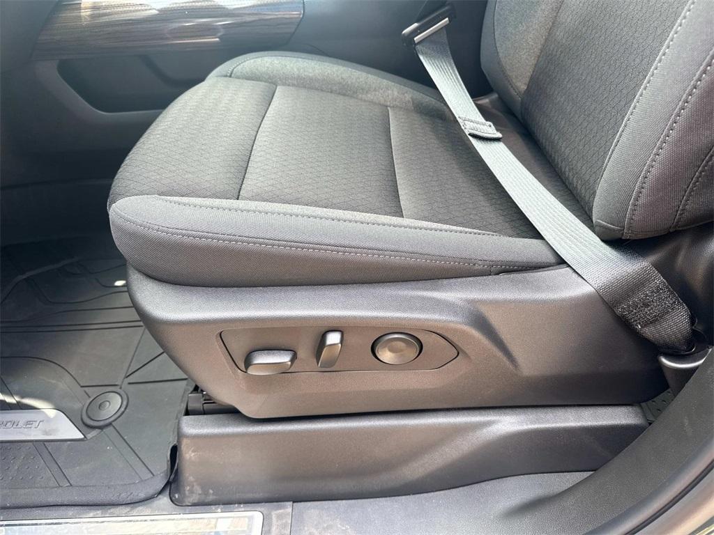 new 2025 Chevrolet Silverado 1500 car, priced at $48,110