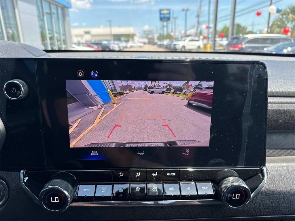 new 2025 Chevrolet Colorado car, priced at $40,290