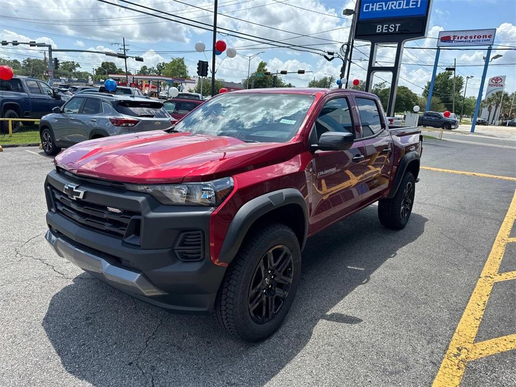 new 2025 Chevrolet Colorado car, priced at $40,290